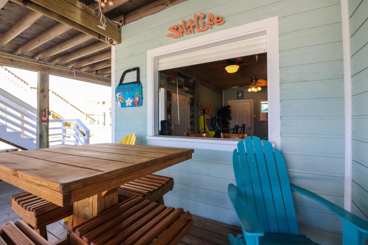 One-Of-A-Kind Beach Home With Lounge Bar Game Room Галвестон Экстерьер фото